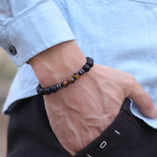 Bracciale Uomo in Pietra di Onice Nero con Occhi di Tigre e Sodalite, Perle Irregolari Naturali, Gioiello da Uomo