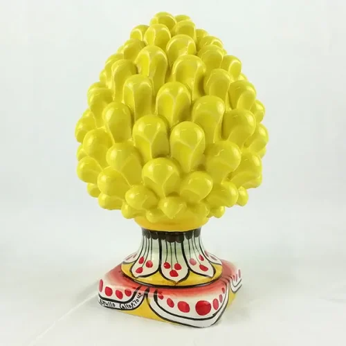 Pigna Gialla con Base Decorata 20 CM